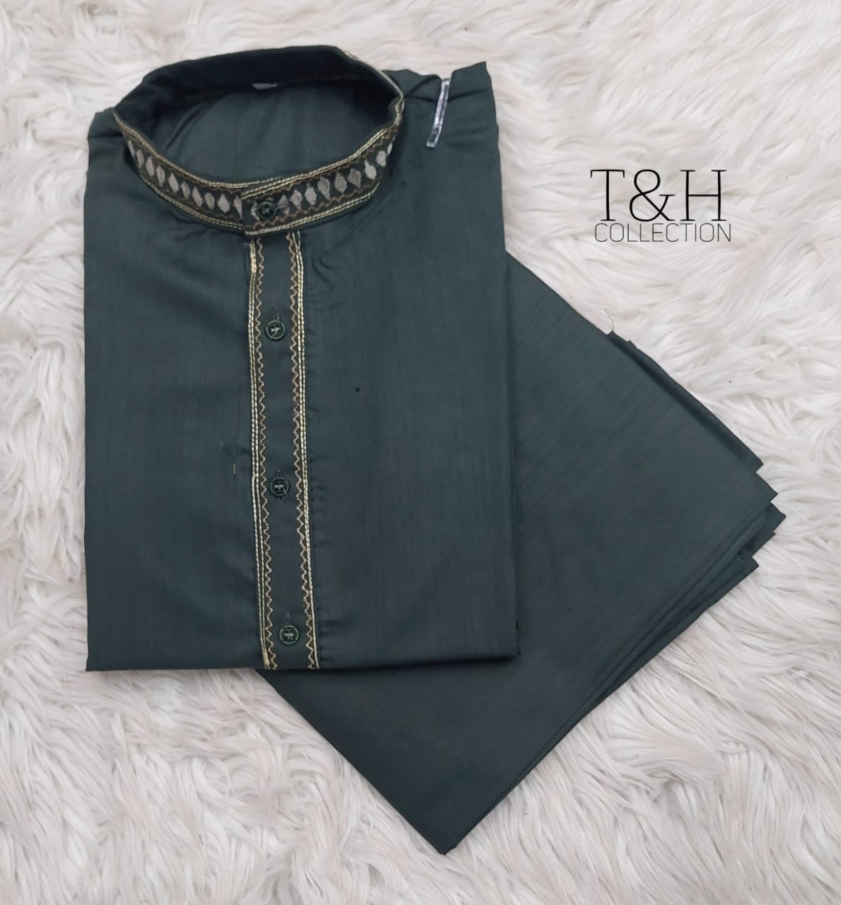 Gents Collar Patti Embriodery Kurta Shalwar