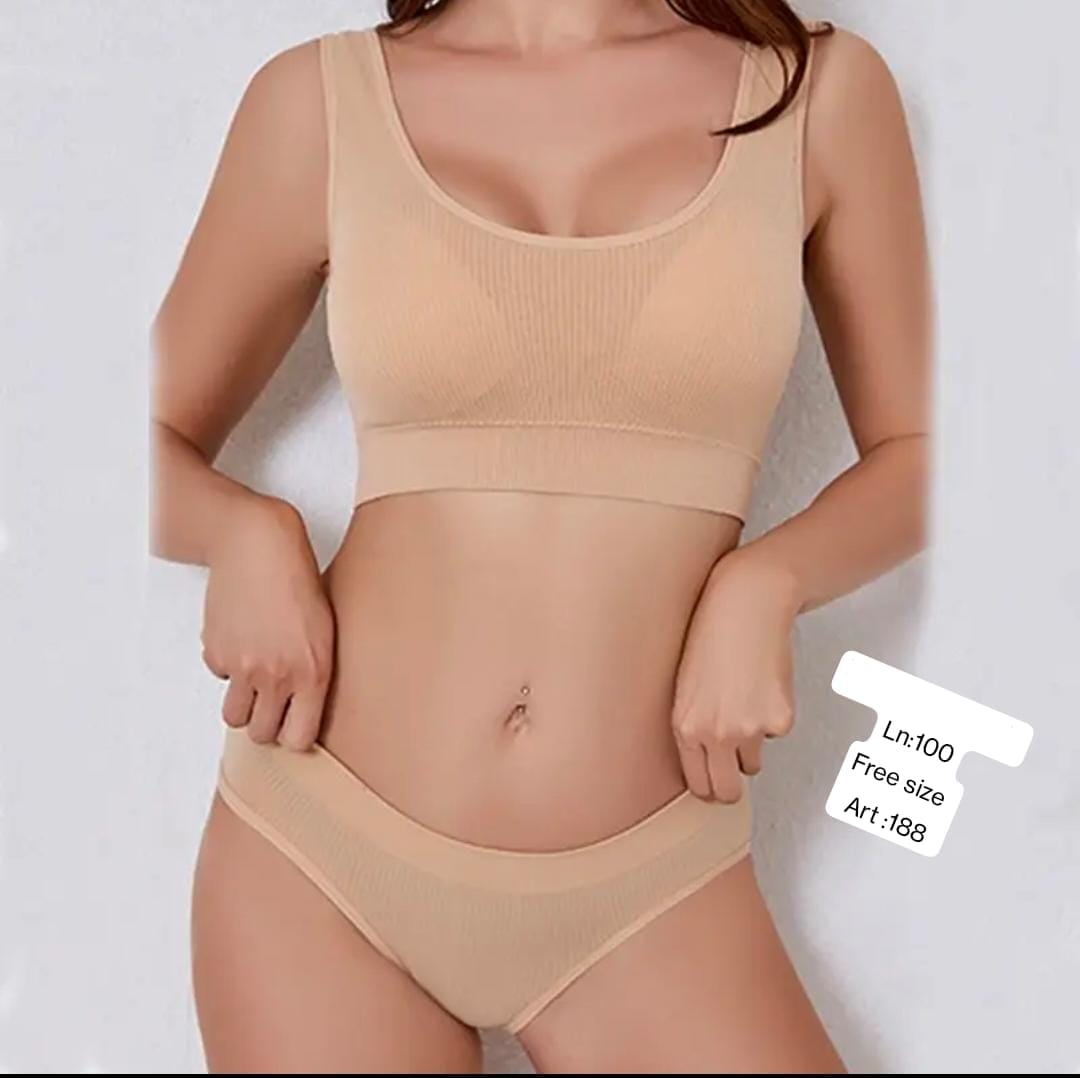SPORTS BRA PENTY SET