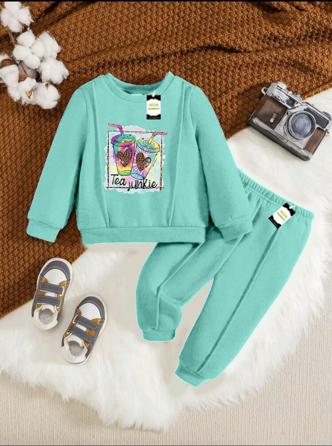 TRACKSUIT SWEARTSHIRT & TROUSERSđ