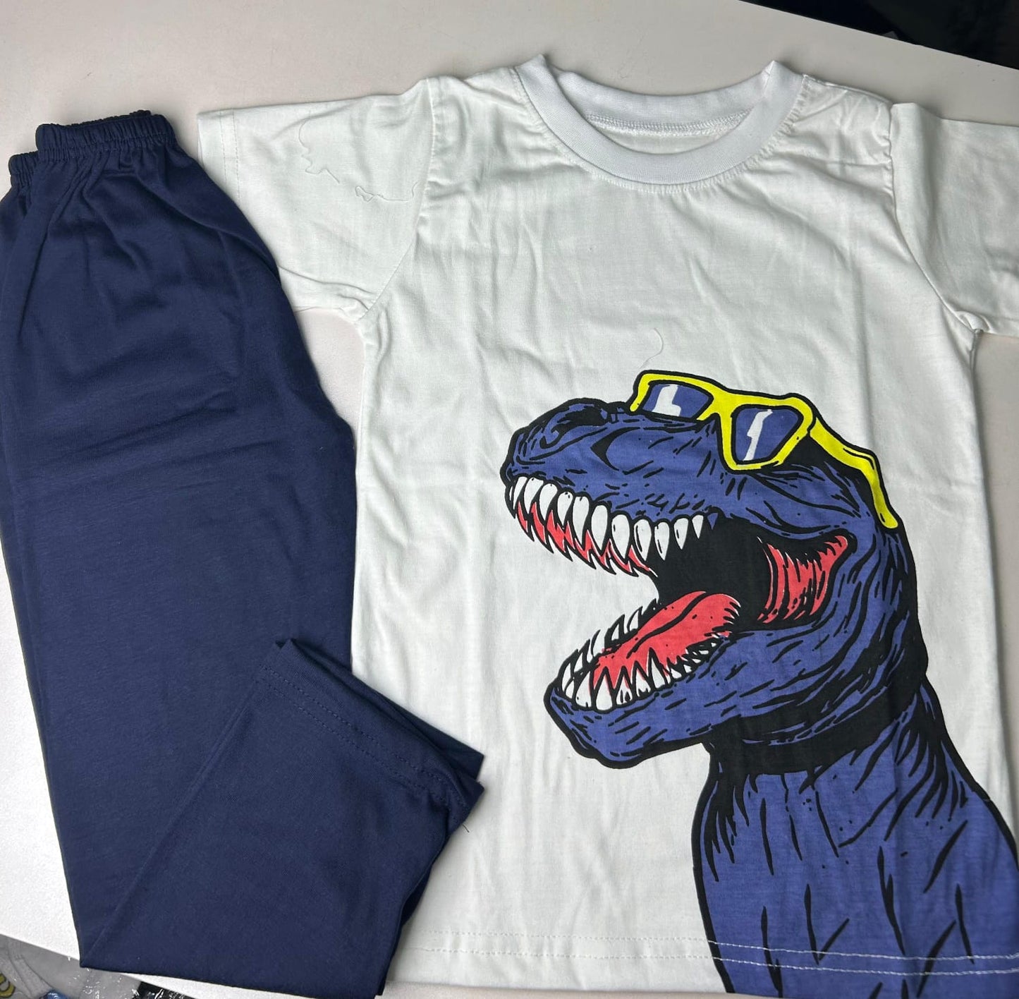 Casual t.shirt Trauser for Boys