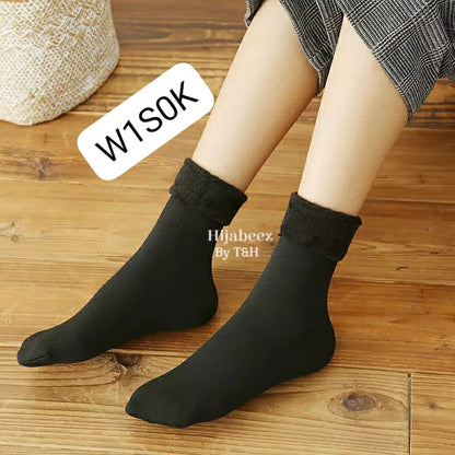 ARTICAL ladies socks high qualty (imported)