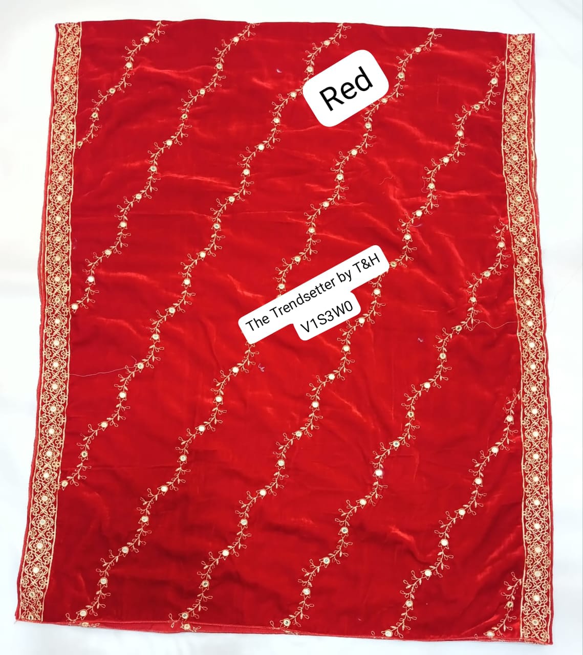 Artical Velvet Embroidred Shawl