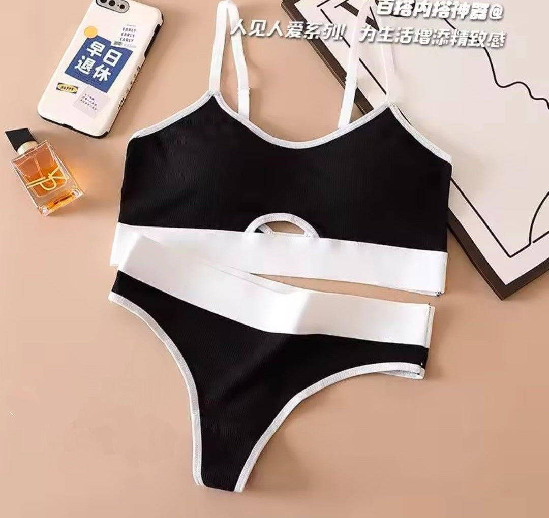SPORTS BRA PENTY SET