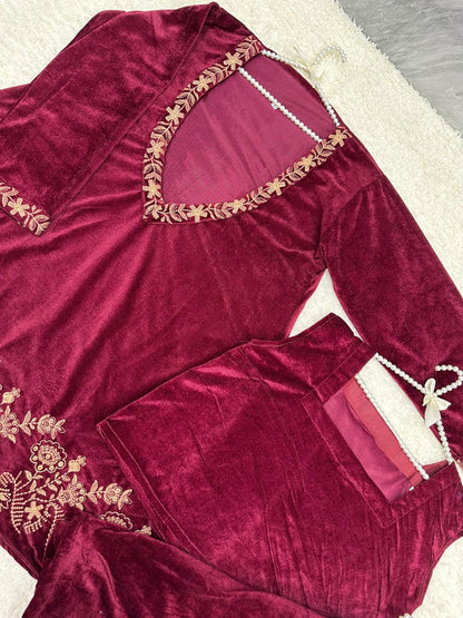 Valvet Embrioderd 3pc