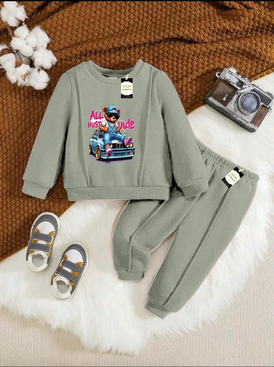 TRACKSUIT SWEARTSHIRT & TROUSERS😍