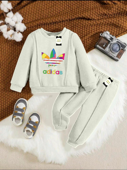 TRACKSUIT SWEARTSHIRT & TROUSERS😍