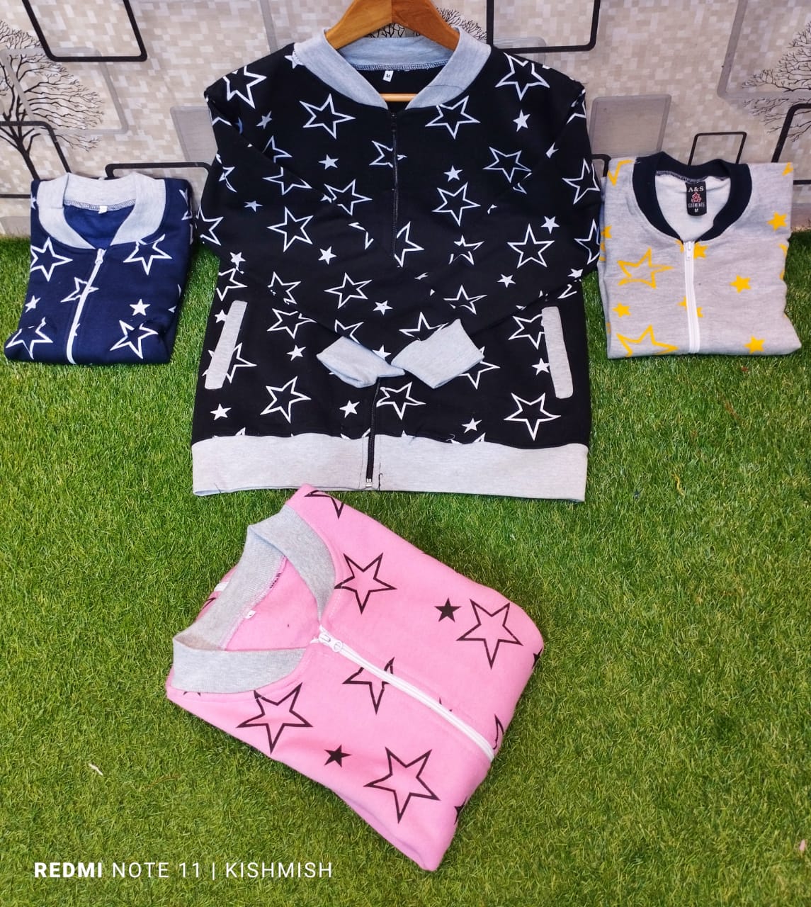 Women's Star Printed Zipper Jacket.