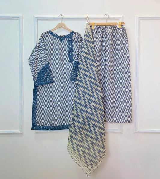 3PC ANGRAKHA STYLE EMBROIDERY WITH ZIKZA PRINT*.......📣📣