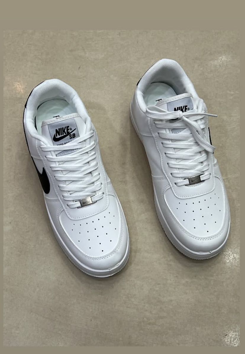 Nike Air Force